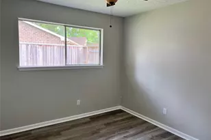 17511 Glenhew Rd, Humble, TX 77396 - Photo 9