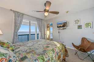 4112 W Bayside Way, Jamaica Beach, TX 77554 - Photo 35