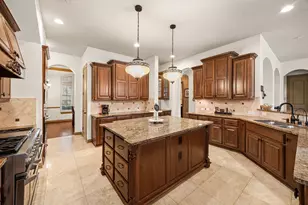 17807 Fairhaven Gateway Dr, Cypress, TX 77433 - Photo 9