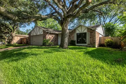 6731 Gettysburg Drive, Richmond, TX 77469 - Photo 1