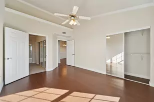 2111 S Welch St, Houston, TX 77019 - Photo 11