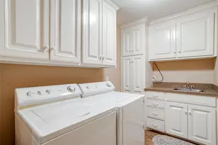 2608 Hartwood Dr, Fort Worth, TX 76109 - Photo 41