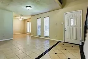 2907 Colonial Dr, Sugar Land, TX 77479 - Photo 11