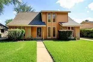 2907 Colonial Dr, Sugar Land, TX 77479 - Photo 1