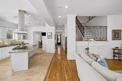 4606 Birch Street, Bellaire, TX 77401 - Photo 19