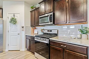 1285 Breebry Dr, Corpus Christi, TX 78415 - Photo 13