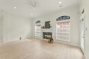 6885 Tournament Dr, Houston, TX 77069 - Photo 21
