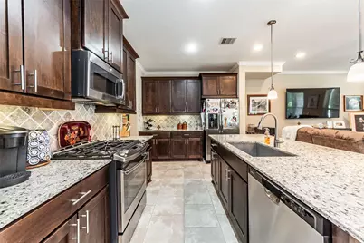 403 Marina View Drive, Webster, TX 77598 - Photo 13
