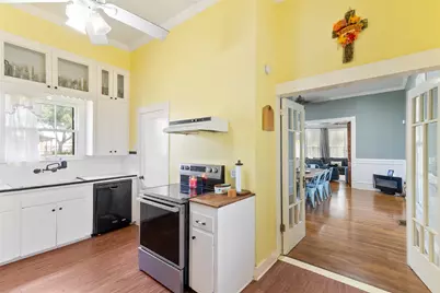 2420 Avenue H, Bay City, TX 77414 - Photo 11