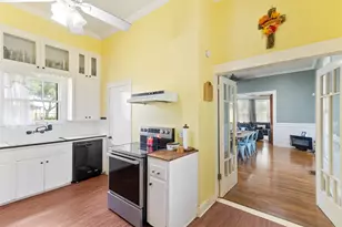 2420 Avenue H, Bay City, TX 77414 - Photo 11