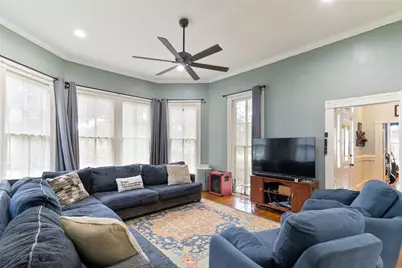 2420 Avenue H, Bay City, TX 77414 - Photo 7