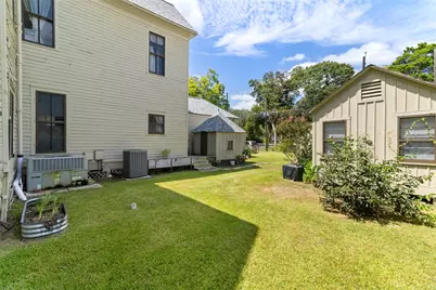 2420 Avenue H, Bay City, TX 77414 - Photo 33