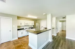 11913 Longwood Garden Way, Houston, TX 77047 - Photo 3