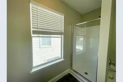 11913 Longwood Garden Way, Houston, TX 77047 - Photo 25