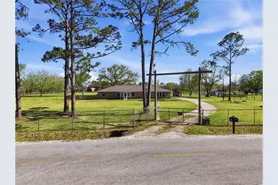 4215 County Road 182, Alvin, TX 77511 - Photo 3