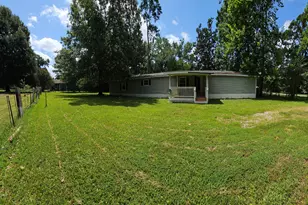 10037 Lazy Oaks Dr, Conroe, TX 77306 - Photo 1