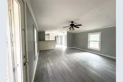 10037 Lazy Oaks Drive, Conroe, TX 77306 - Photo 9