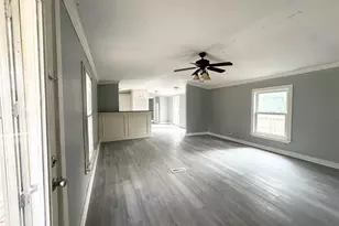 10037 Lazy Oaks Dr, Conroe, TX 77306 - Photo 9