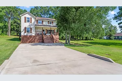 147 Wildwood Lake Drive N, Huntsville, TX 77340 - Photo 1