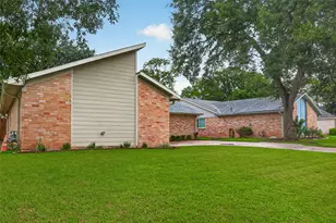 1818 Lansdowne Dr, Richmond, TX 77406 - Photo 3