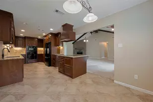 8 Riverwood Ln, Hempstead, TX 77445 - Photo 9