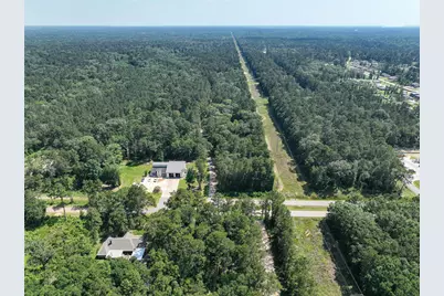 000 Fairway Dr, New Caney, TX 77357 - Photo 11