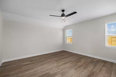 3210 Banyan Drive, Texas City, TX 77510 - Photo 5