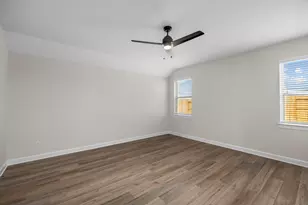 3210 Banyan Dr, Texas City, TX 77510 - Photo 5