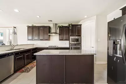 6211 Calico Pointe Court, Sugar Land, TX 77479 - Photo 15