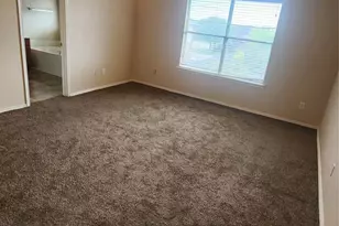 708 Eagles Glen, Schertz, TX 78108 - Photo 9