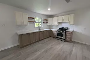 306 Allendale Rd, Pasadena, TX 77502 - Photo 9