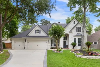 39 S Dulcet Hollow Circle, The Woodlands, TX 77382 - Photo 1