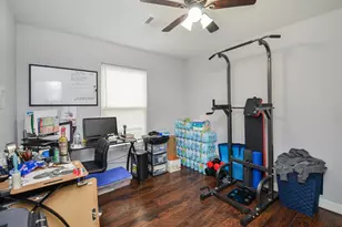 5615 Barton St, Houston, TX 77028 - Photo 17