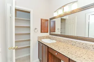 2255 Braeswood Park Dr, Houston, TX 77030 - Photo 21