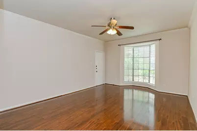 2255 Braeswood Park Drive #267, Houston, TX 77030 - Photo 5