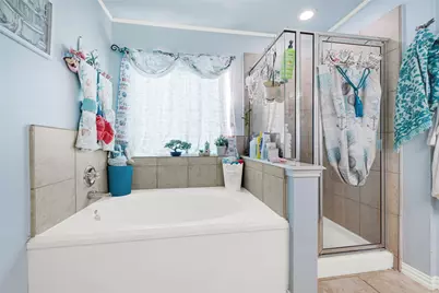 6522 Green Pear Lane, Houston, TX 77049 - Photo 17