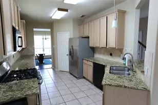 3327 Summerwood Ln, Pearland, TX 77584 - Photo 7