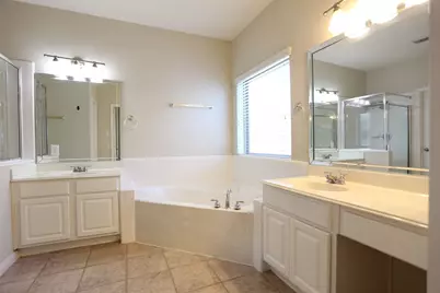 3327 Summerwood Lane, Pearland, TX 77584 - Photo 19