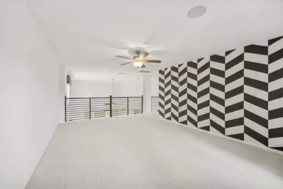 215 Freeman Boulevard, West Columbia, TX 77486 - Photo 19