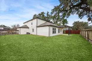 215 Freeman Blvd, West Columbia, TX 77486 - Photo 27