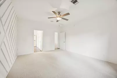 215 Freeman Boulevard, West Columbia, TX 77486 - Photo 13