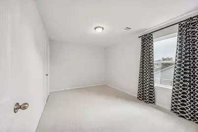 215 Freeman Boulevard, West Columbia, TX 77486 - Photo 23