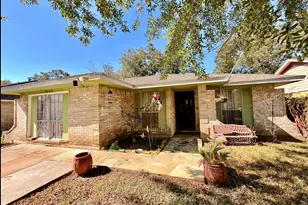 6406 Tall Willow Dr, Houston, TX 77088 - Photo 1