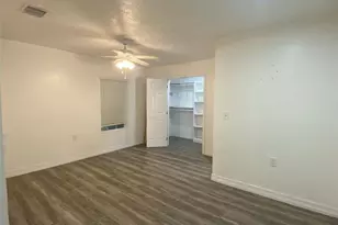 1402 Avenue K, San Leon, TX 77539 - Photo 11