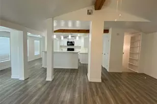 1402 Avenue K, San Leon, TX 77539 - Photo 5