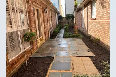 4935 Williams Court Lane, Houston, TX 77081 - Photo 3