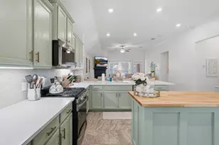 312 Fox Trail Rd, Montgomery, TX 77316 - Photo 13