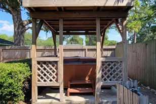 2419 Stonecrest Dr, Houston, TX 77018 - Photo 17