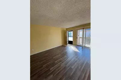 3919 Fairmont Parkway #200, Pasadena, TX 77504 - Photo 3