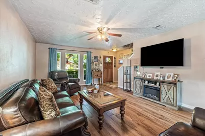 3700 Wood Sorrel Drive, Dickinson, TX 77539 - Photo 11